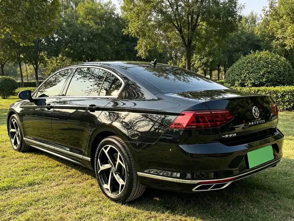 Volkswagen Magotan — миниатюра 4