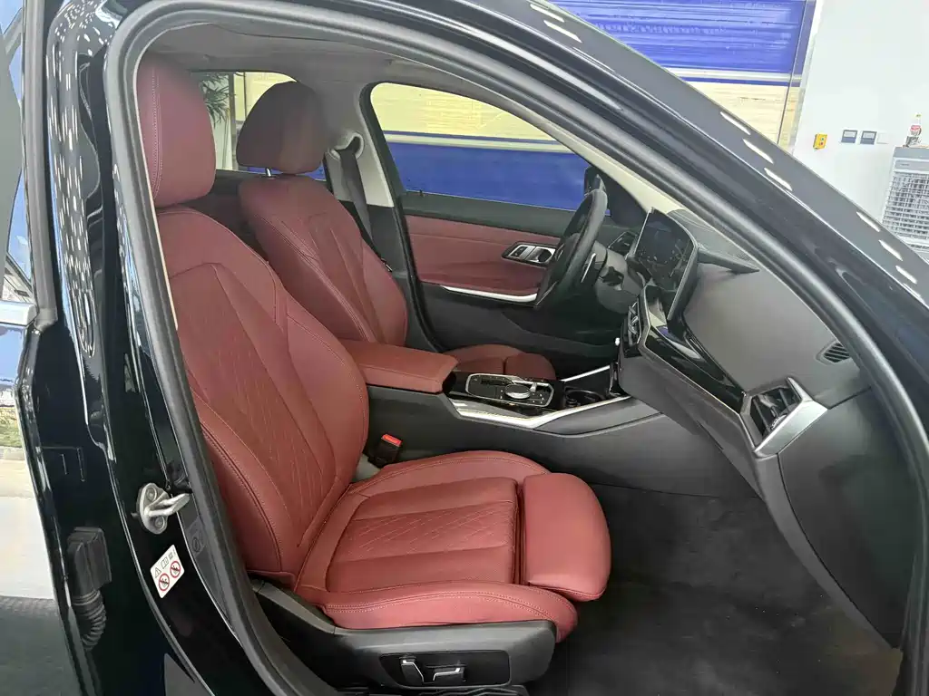 BMW 3 Series — миниатюра 19