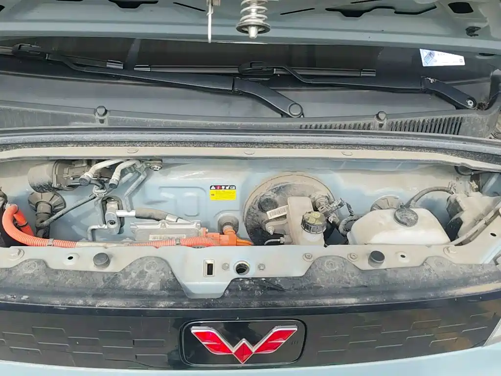 Wuling MINIEV — миниатюра 20