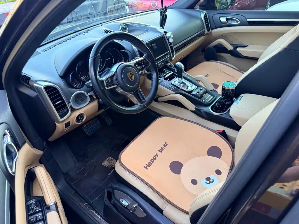 Porsche Cayenne — миниатюра 2