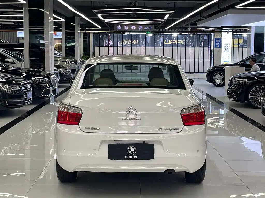 Citroen Elysee — миниатюра 5