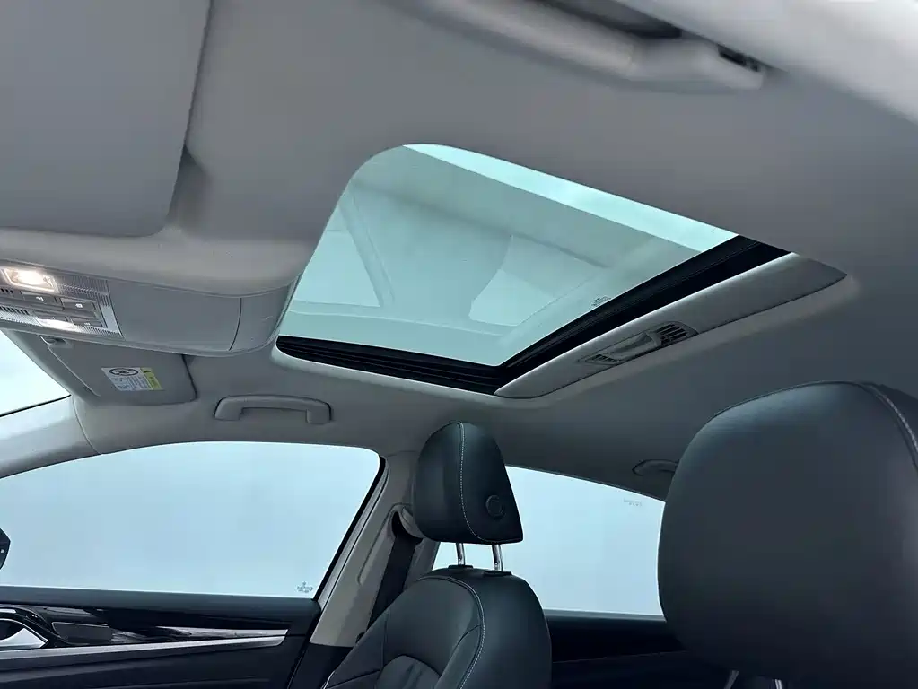 Volkswagen Passat — миниатюра 16