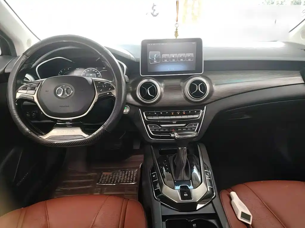 BAIC Senova D50 — миниатюра 10