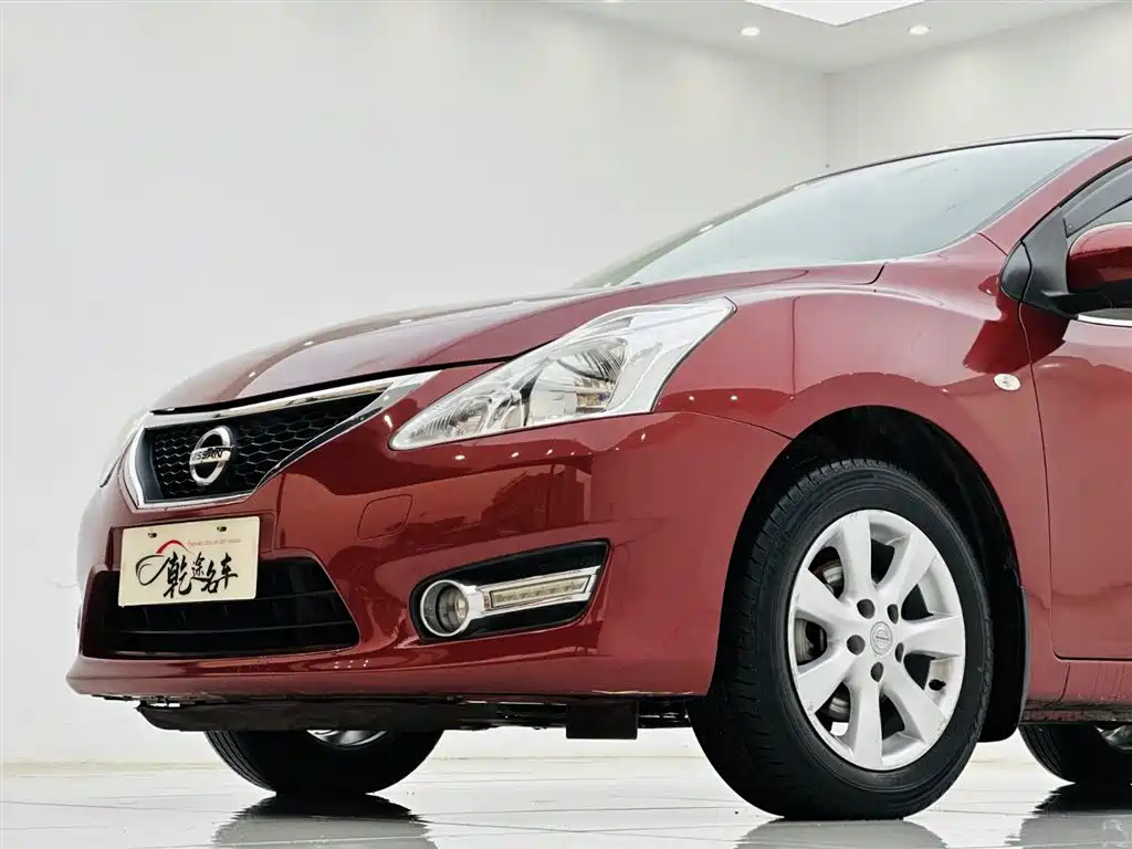Nissan Tiida 2013 1.6L CVT