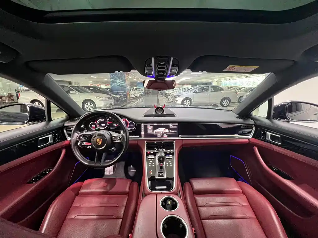 Porsche Panamera — миниатюра 6