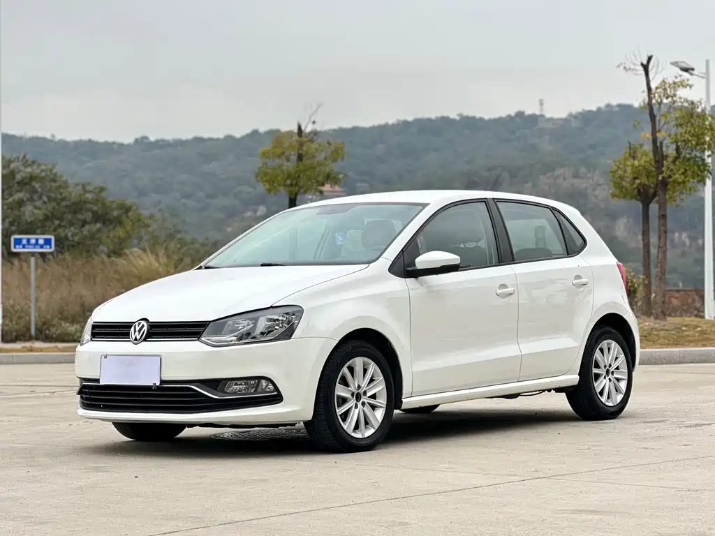 Volkswagen Polo 2016