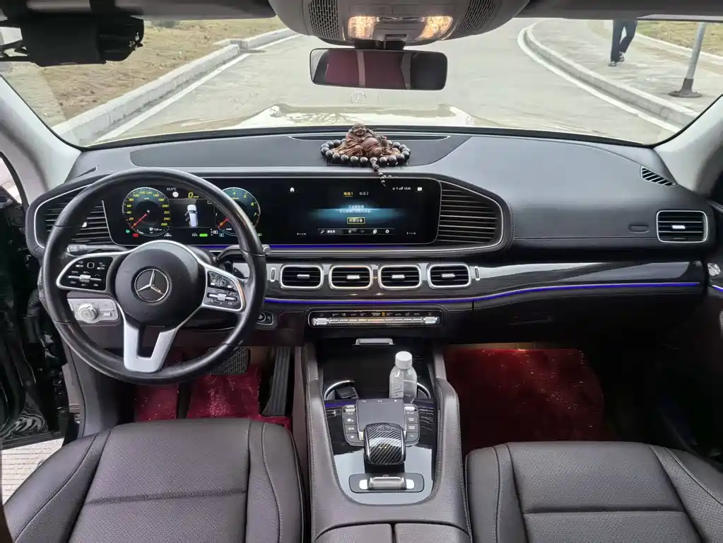 MERCEDES-BENZ GLS