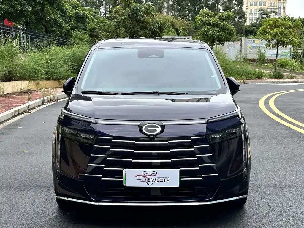 GAC Motor 传祺E8 PHEV — миниатюра 2