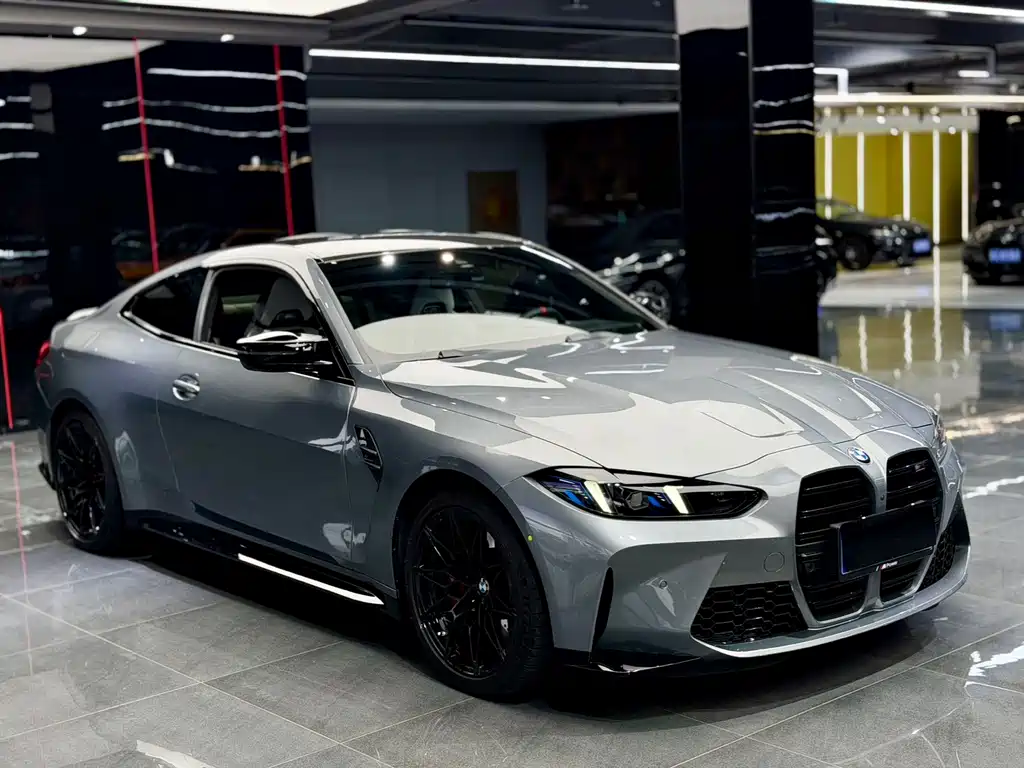 BMW M4 2024 M4 M xDrive