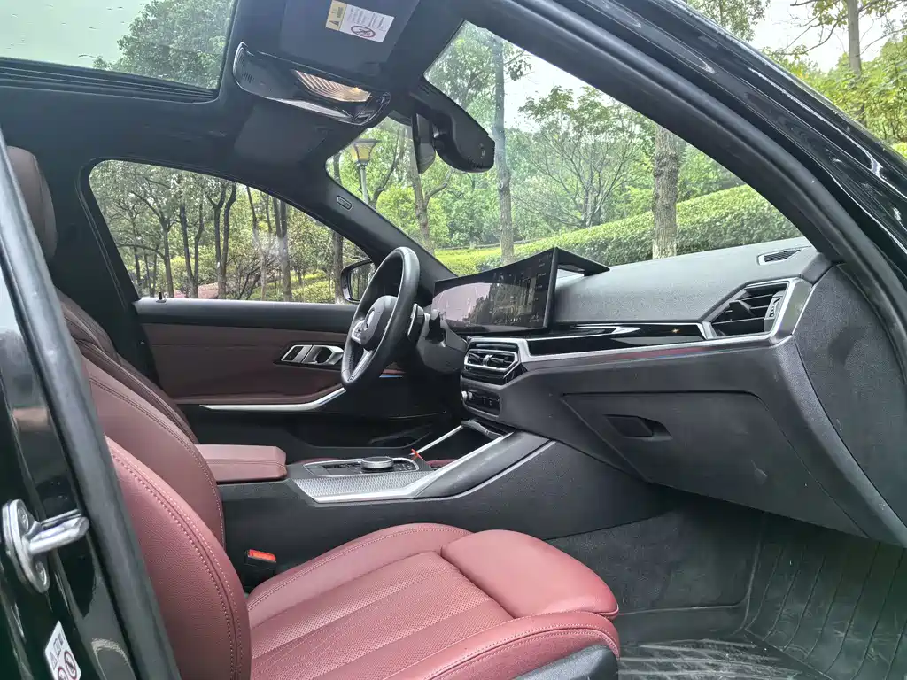 BMW 3 Series — миниатюра 10