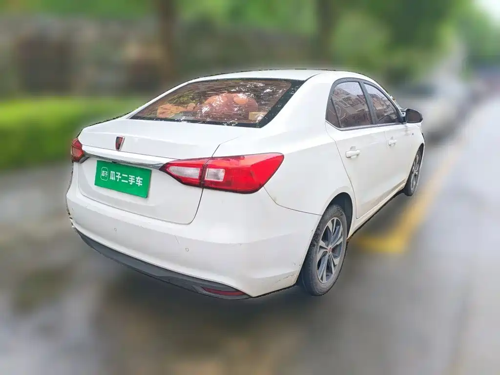 Roewe 360 — миниатюра 6