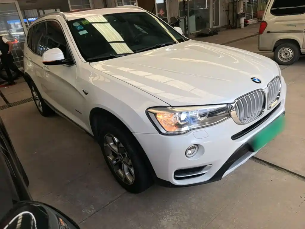 BMW X3 (Import) — миниатюра 4