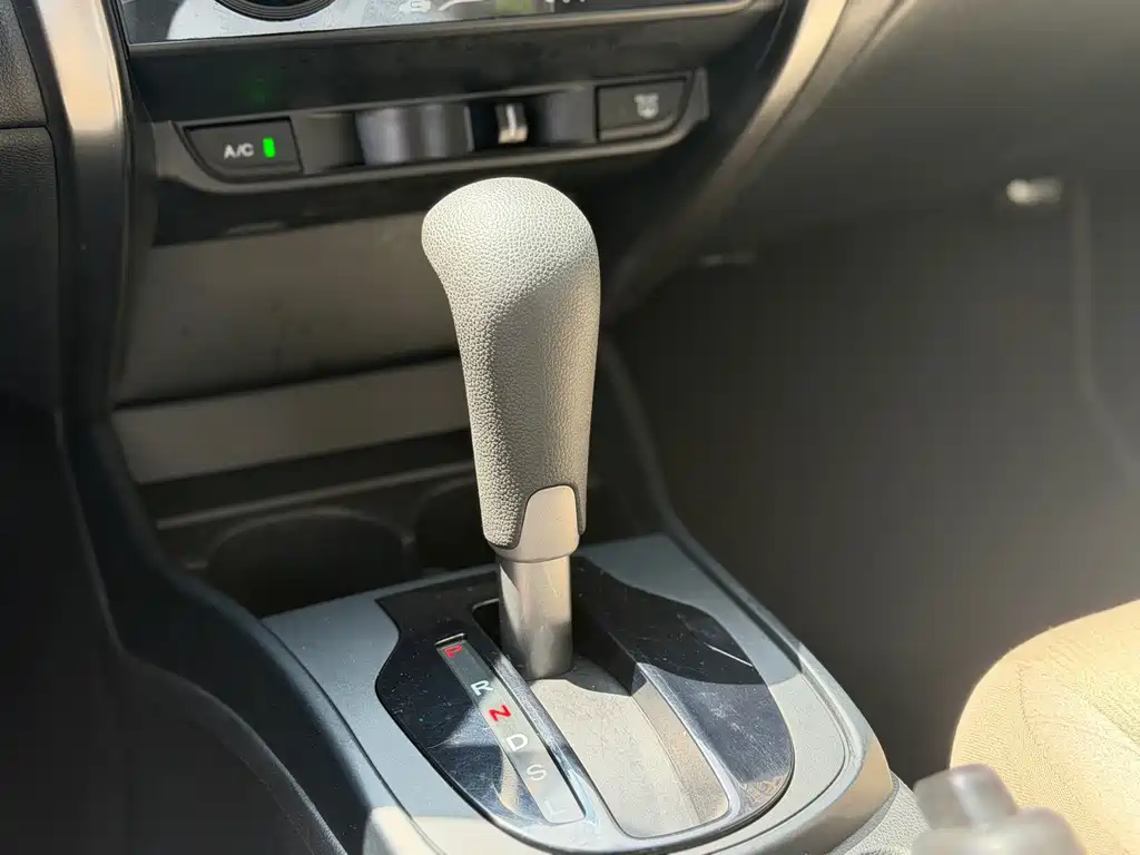 Honda City — миниатюра 16