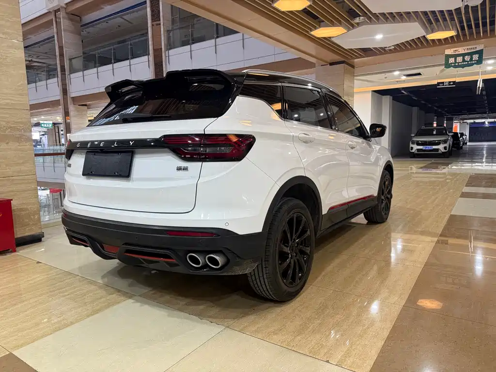 Geely Binyue — миниатюра 4