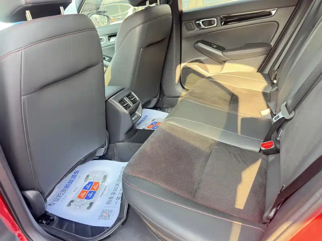 Honda Civic — миниатюра 14