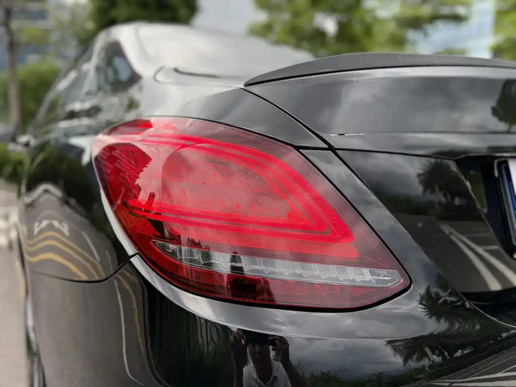 Mercedes-Benz C-Class — миниатюра 9