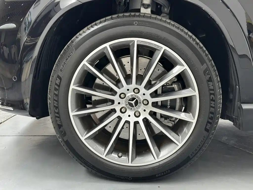 Mercedes-Benz GLE (Import) — миниатюра 24