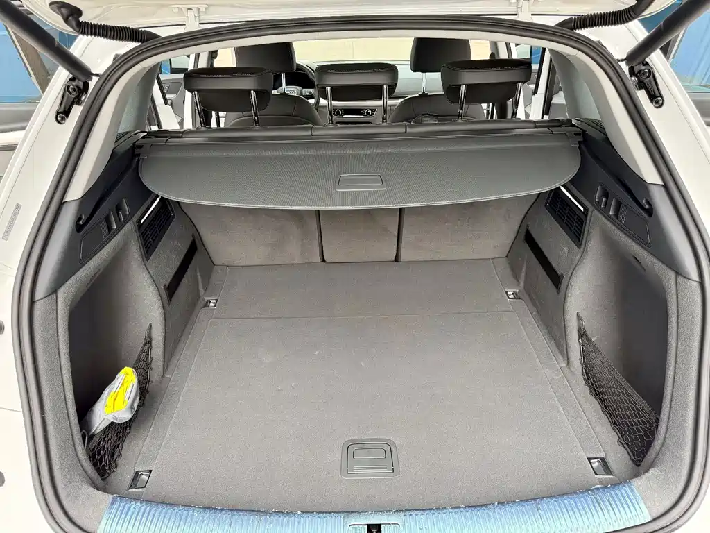 Audi Q5L — миниатюра 22