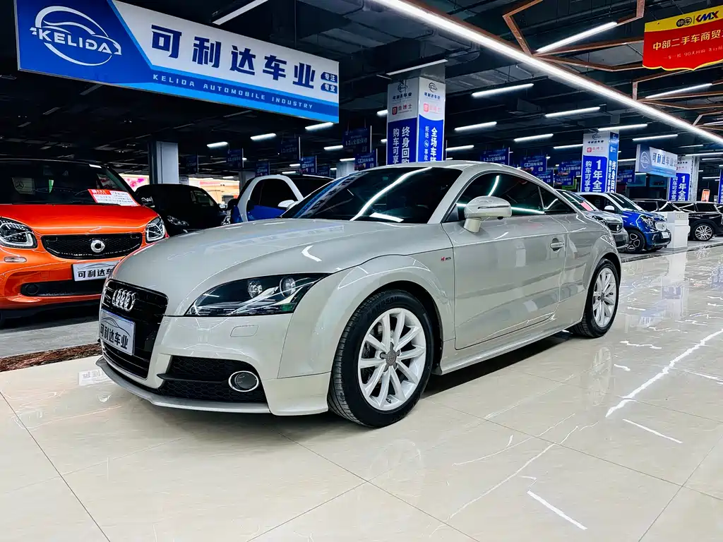 Audi TT 2014