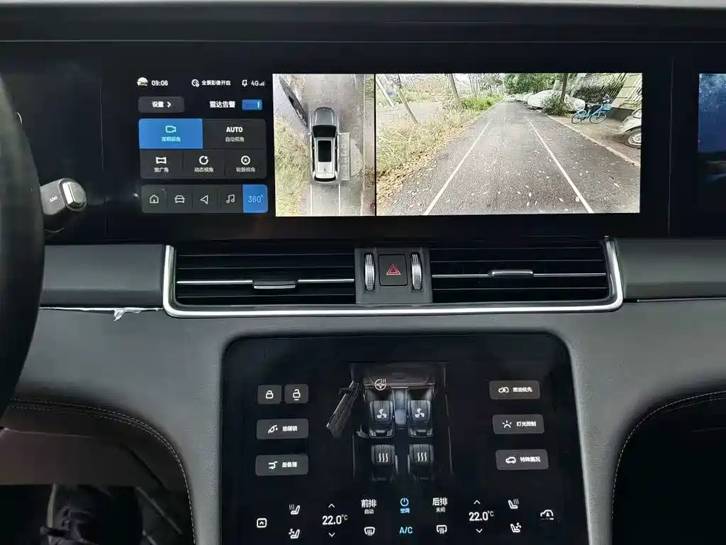 Li Auto Li ONE — миниатюра 21