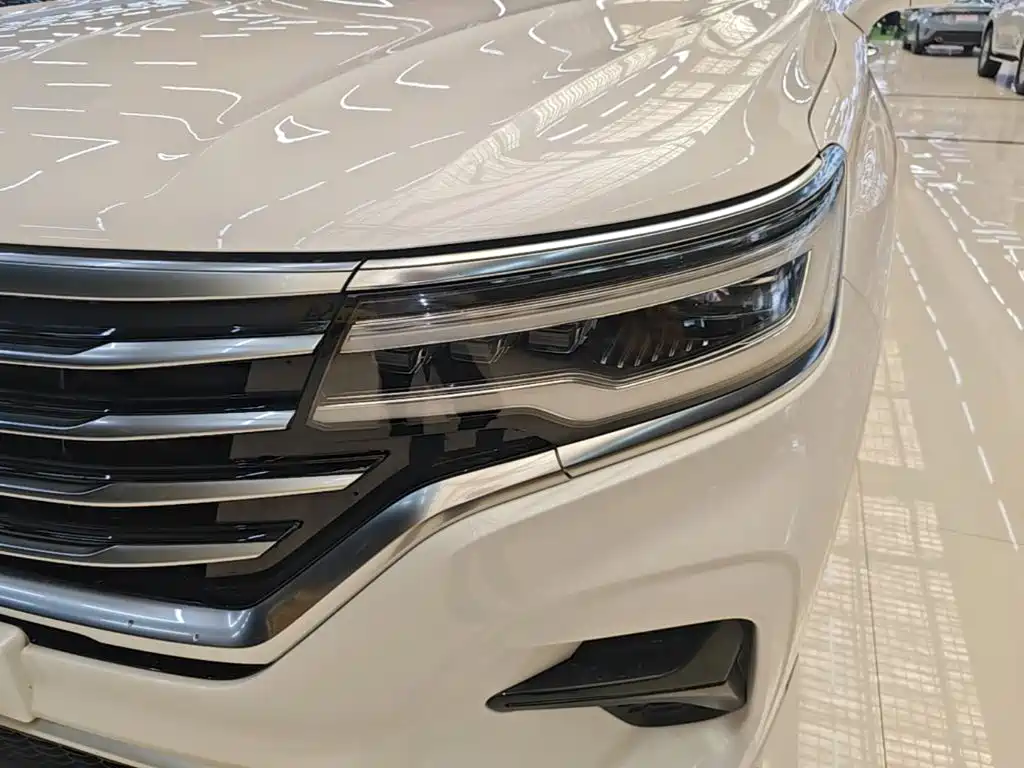 Roewe RX5 MAX — миниатюра 24