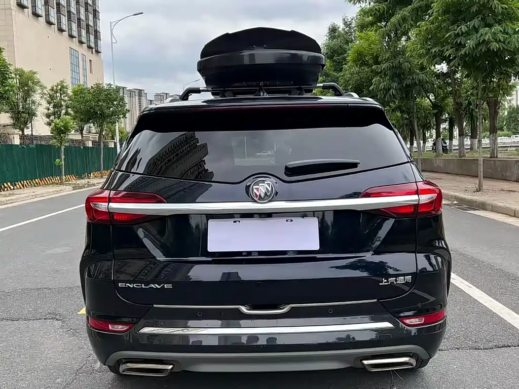 Buick Enclave — миниатюра 4
