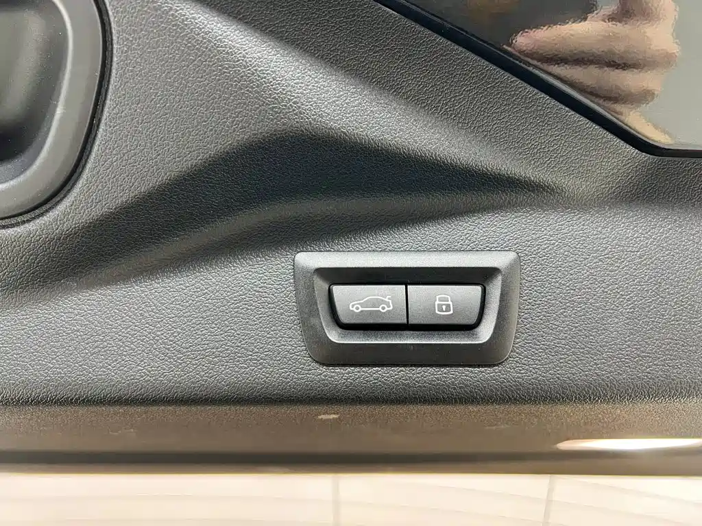 BMW X5 — миниатюра 47