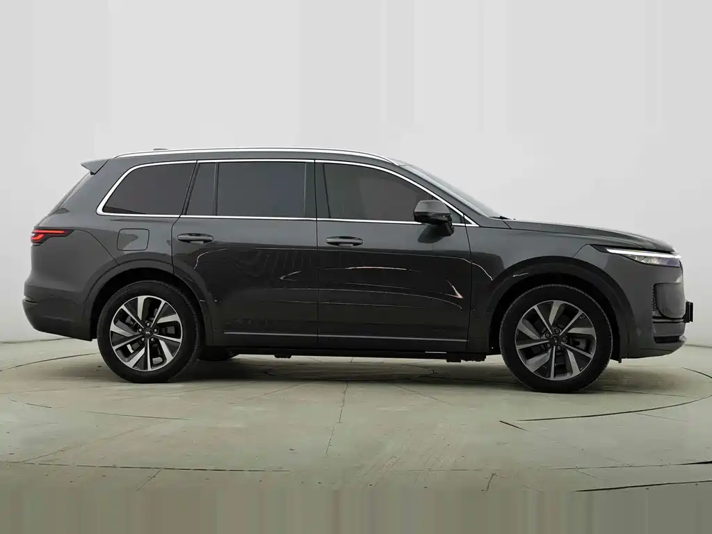 Li Auto Li ONE — миниатюра 11