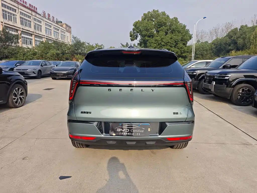 Geely Boyue L — миниатюра 6