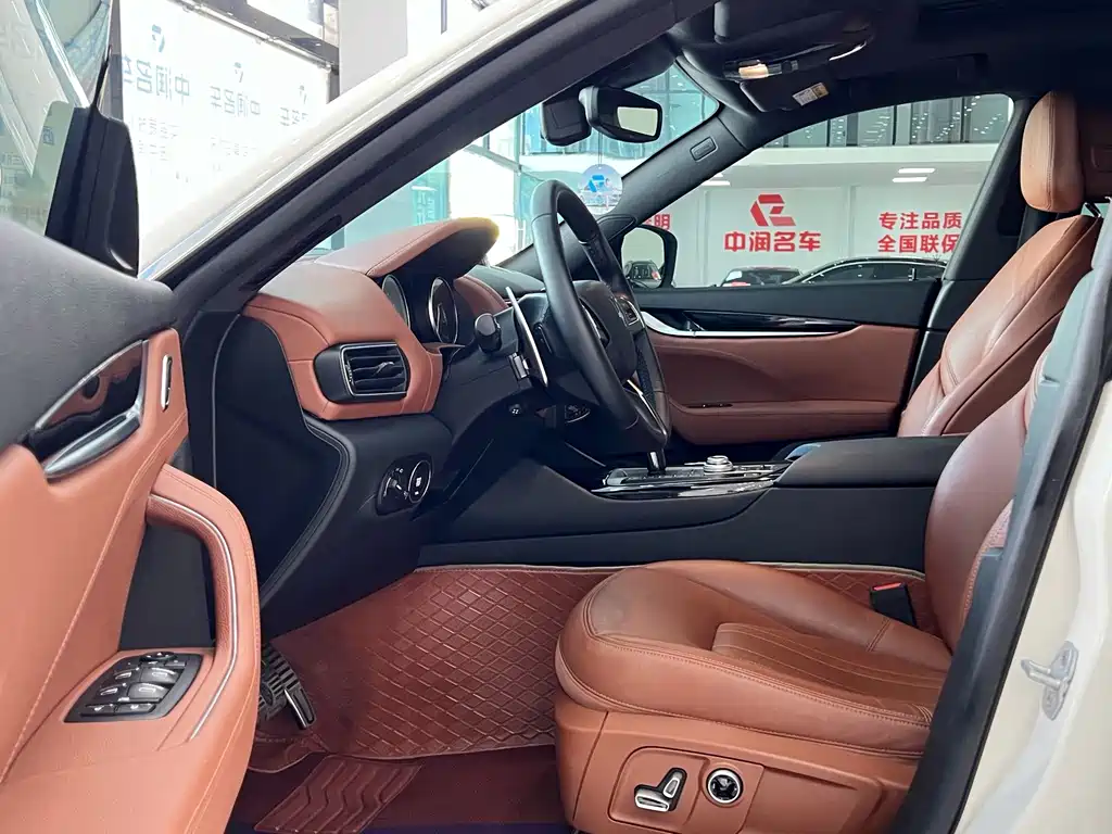 Maserati Levante — миниатюра 4