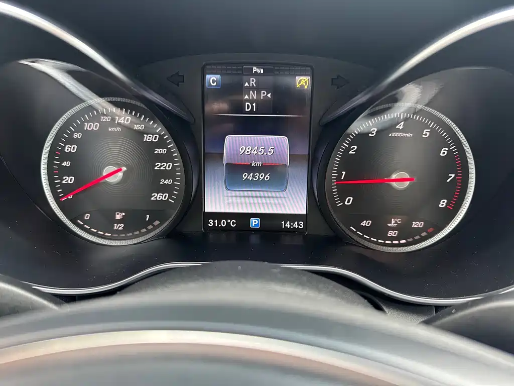 Mercedes-Benz C-Class — миниатюра 12