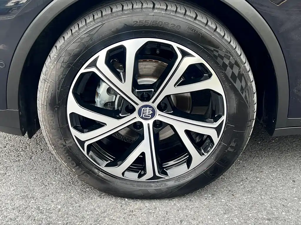 BYD Tang New Energy — миниатюра 6
