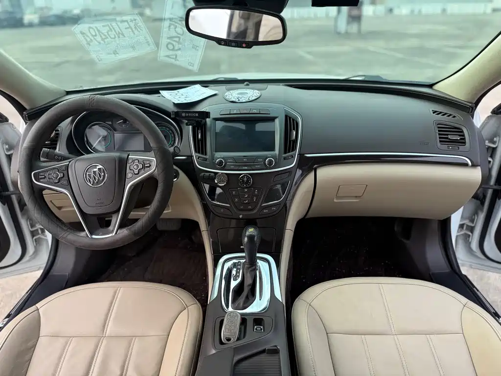 Buick Regal — миниатюра 12