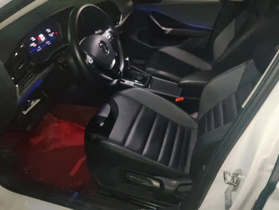 Volkswagen Sagitar — миниатюра 9