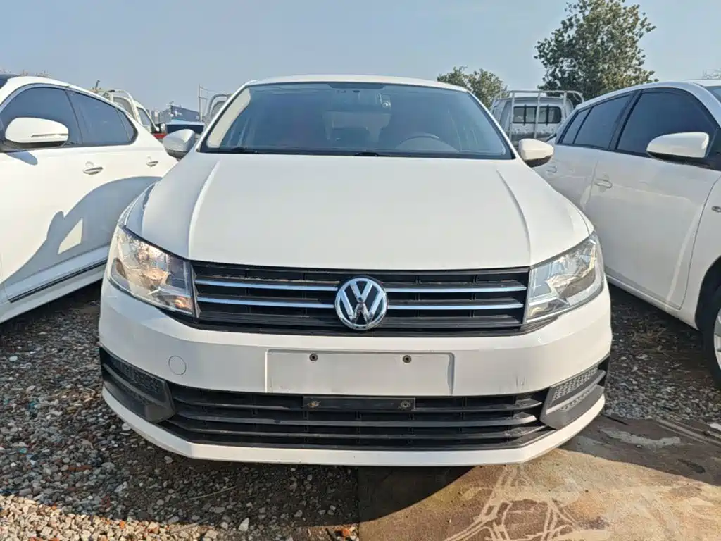 Volkswagen Santana — миниатюра 3