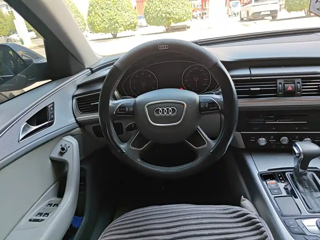Audi A6L — миниатюра 3