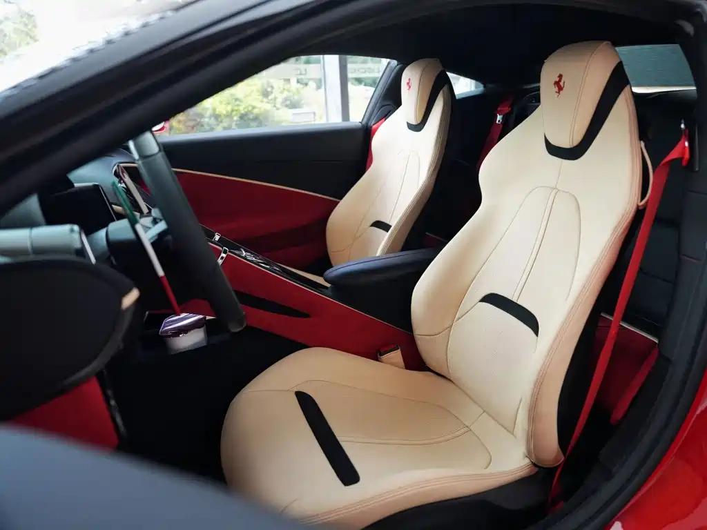 Ferrari Roma — миниатюра 6