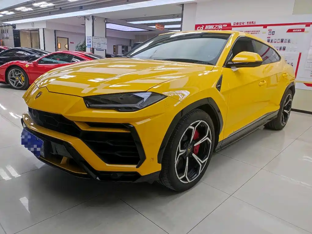 Lamborghini Urus
