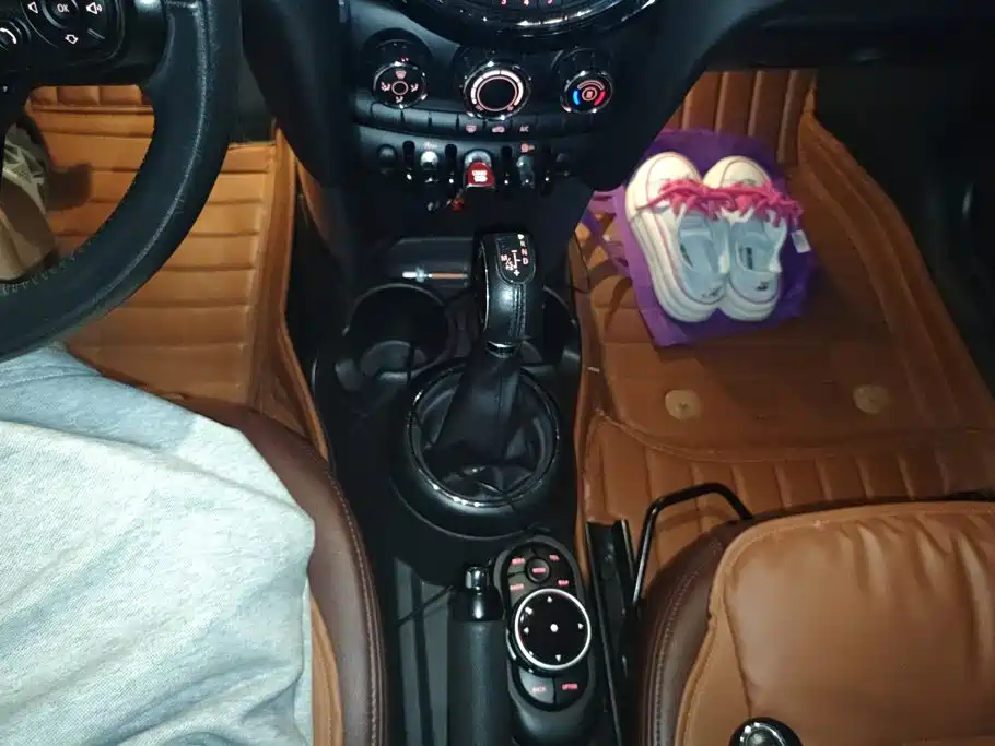 MINI Mini — миниатюра 16