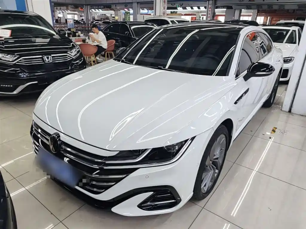 Volkswagen CC 2025