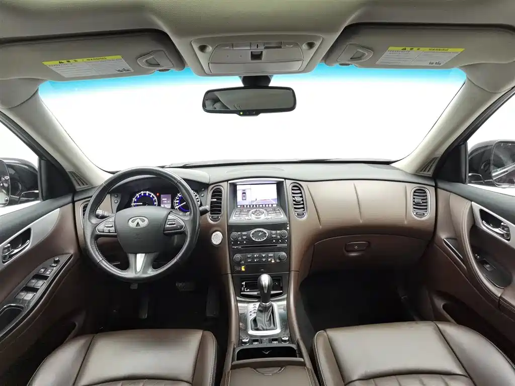 INFINITI QX50