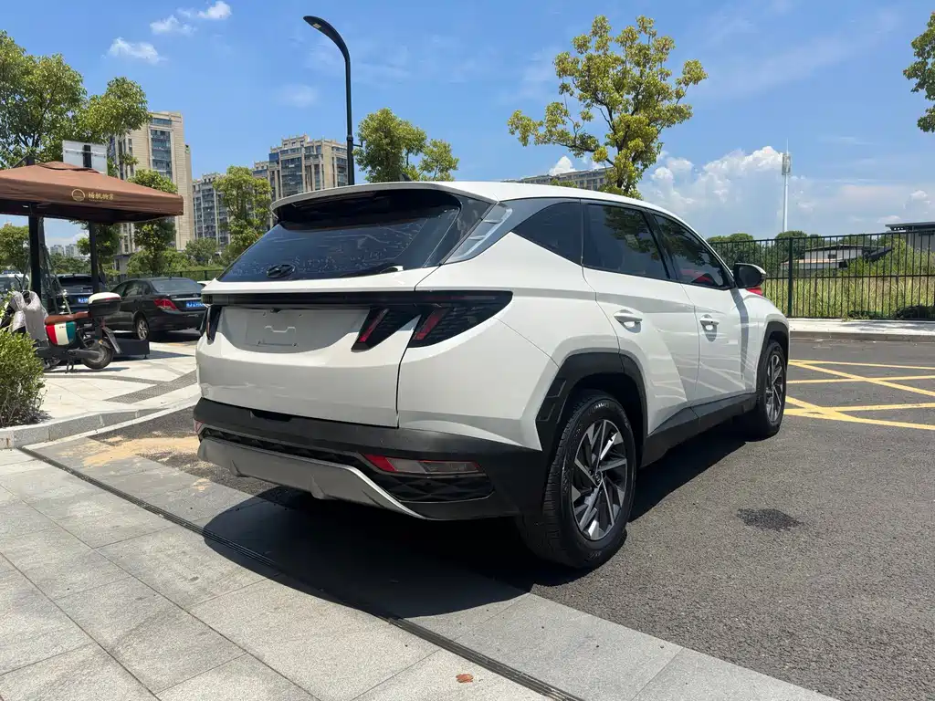 Hyundai Tucson — миниатюра 5