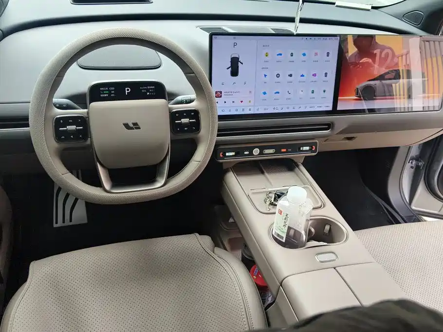 Li Auto Идеальный i6 — миниатюра 11