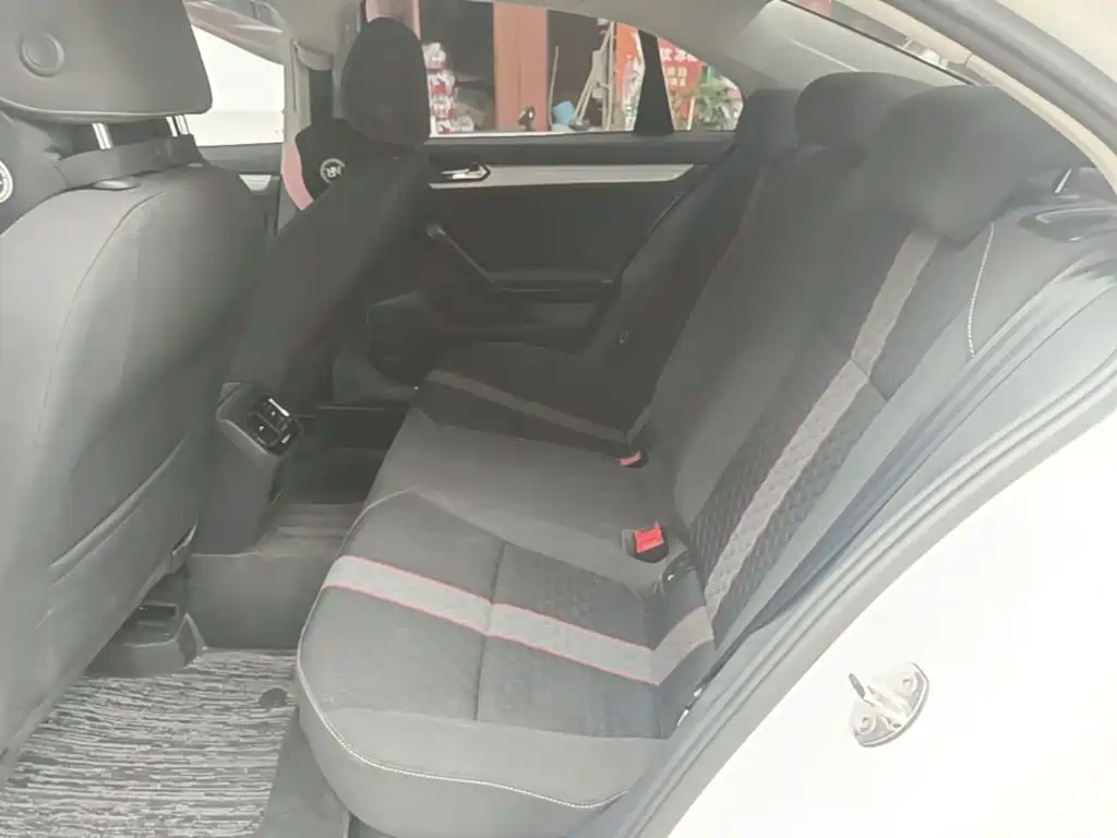 Volkswagen Lamando — миниатюра 17