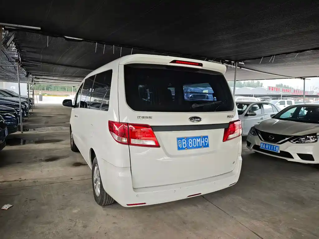 JAC Refine Refine M4 — миниатюра 9
