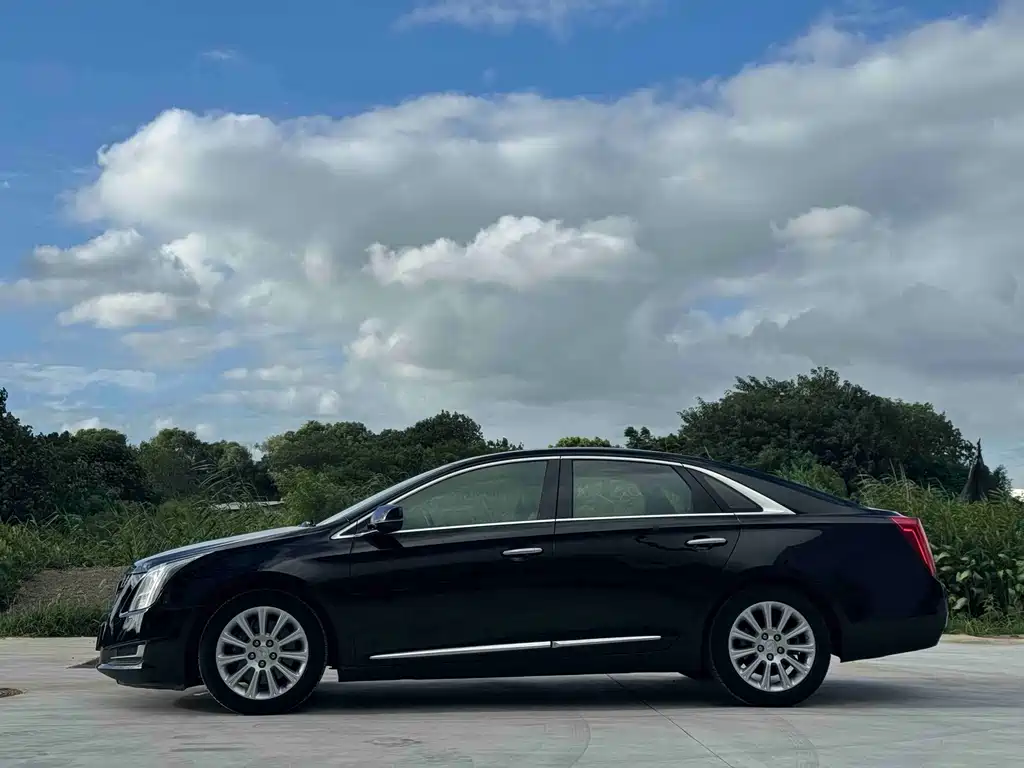 Cadillac XTS — миниатюра 3