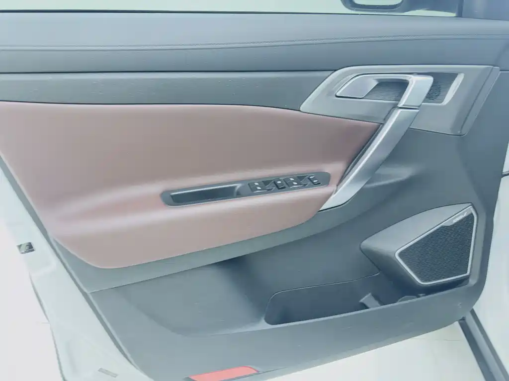 GEELY AUTOMOBILE BOYUE