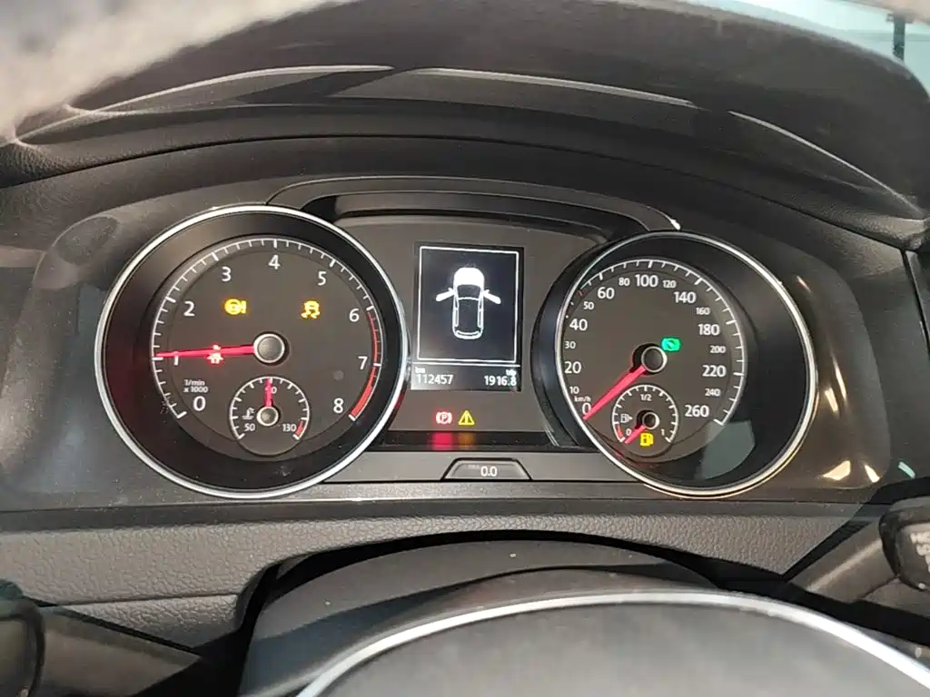 Volkswagen Golf — миниатюра 12