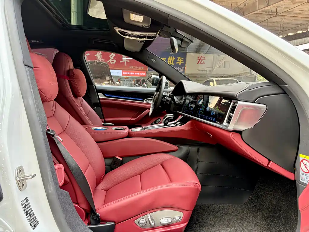 Porsche Panamera — миниатюра 13
