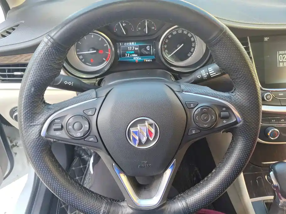 Buick Verano — миниатюра 15